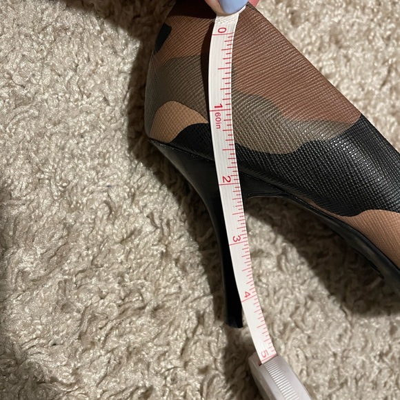 Michael Kors CAMO HEEL 👠 - Picture 6 of 8
